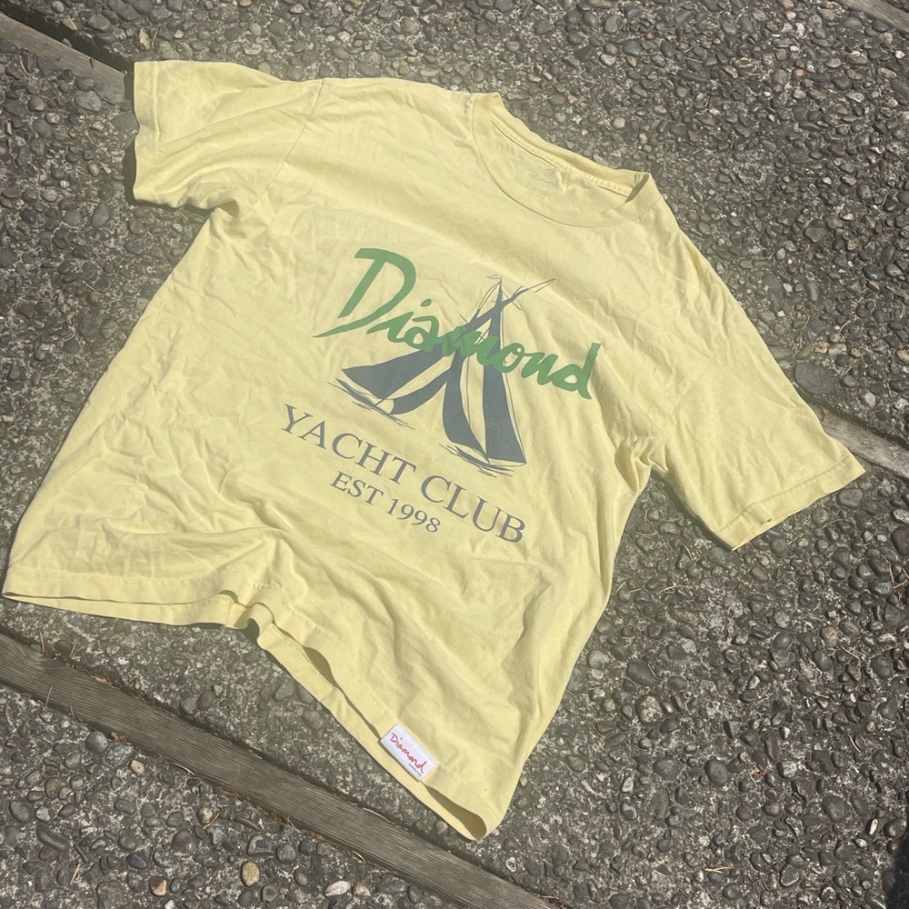 Diamond Supply Co Yellow Short Sleeve Tee Mens size L